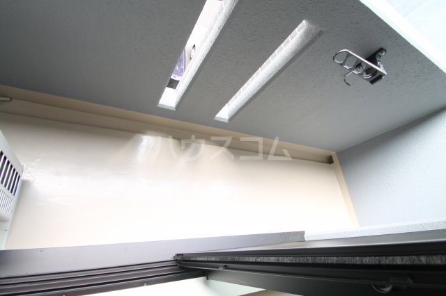 16/23 バルコニー