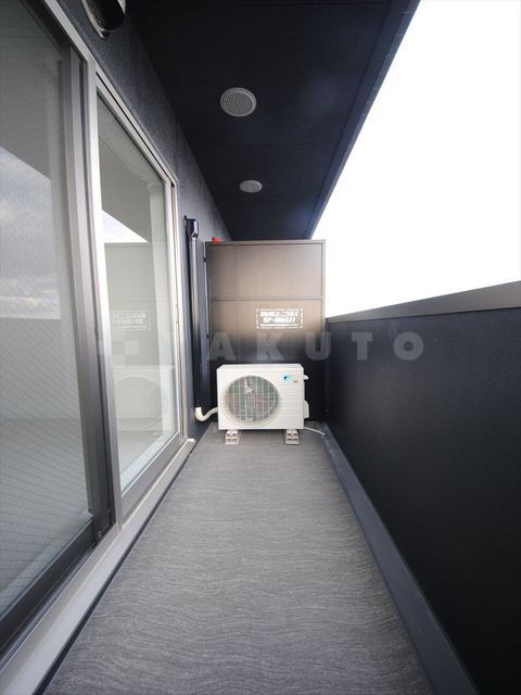 20/30 バルコニー