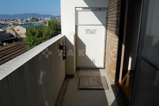 18/29 バルコニー