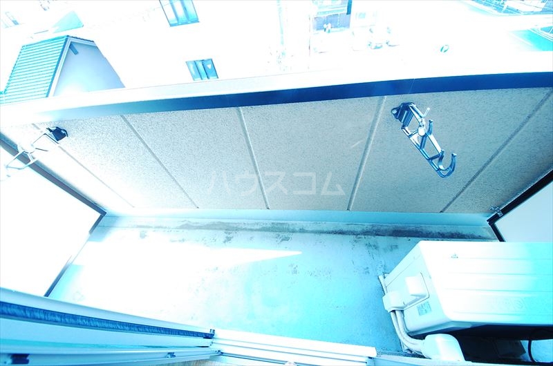 13/21 バルコニー