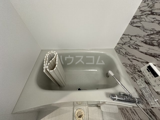 15/30 浴室