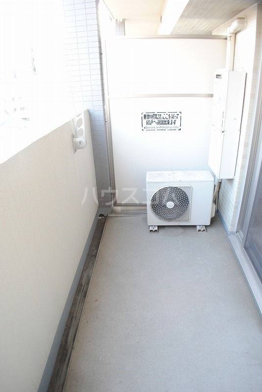 14/22 バルコニー