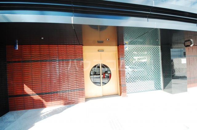 2/3 エントランス