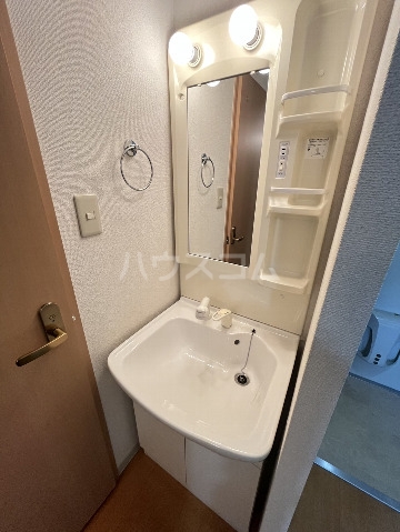 14/30 洗面