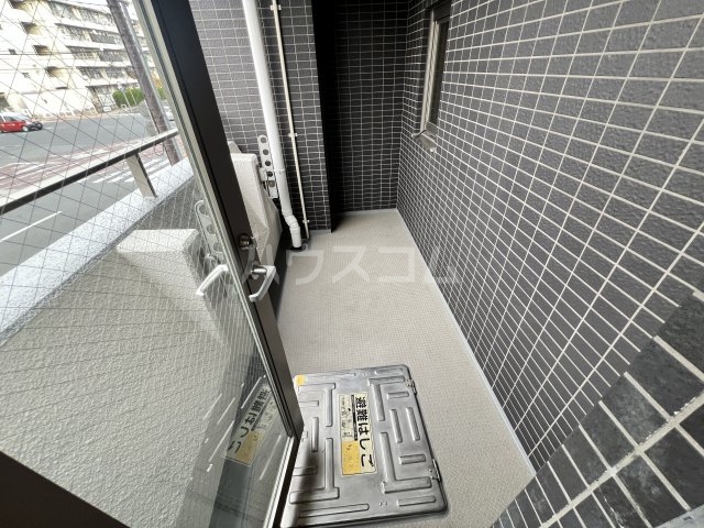 25/30 バルコニー