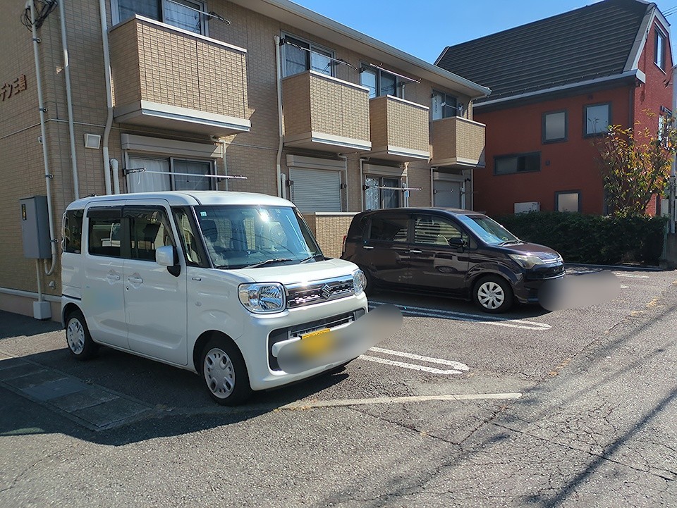 18/25 駐車場