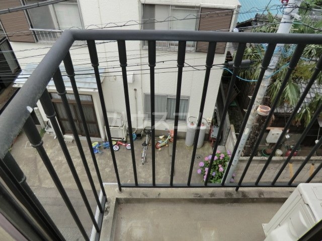 21/30 バルコニー