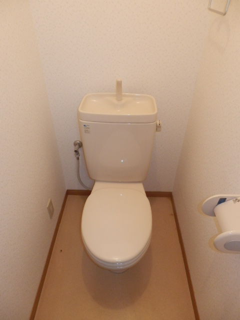 14/25 トイレ