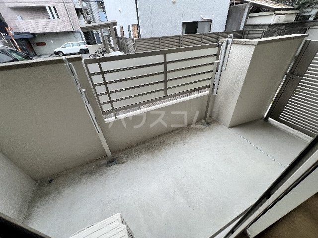 19/30 バルコニー