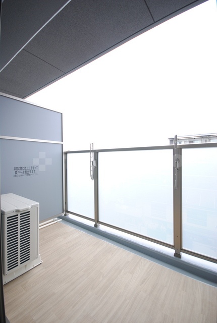 15/26 バルコニー