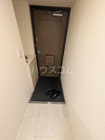 13/30 玄関