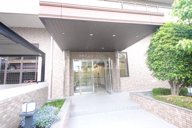 17/23 エントランス