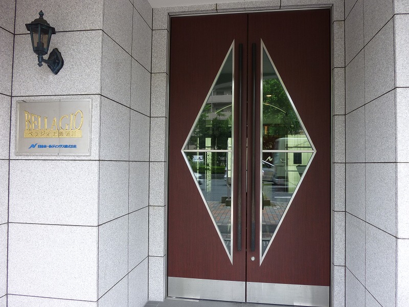 14/19 エントランス