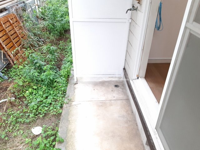 16/25 バルコニー