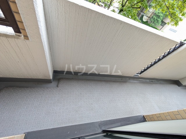 23/30 バルコニー
