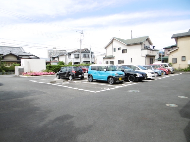 3/5 駐車場