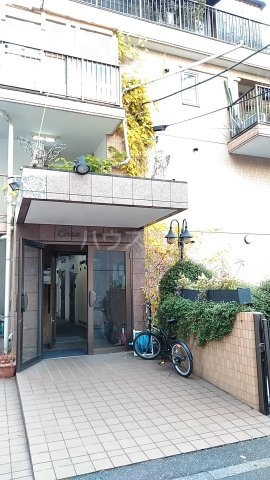 2/10 エントランス