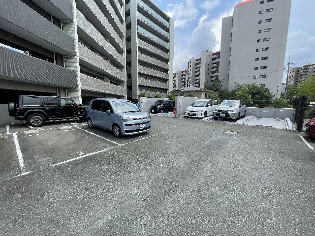 29/30 駐車場