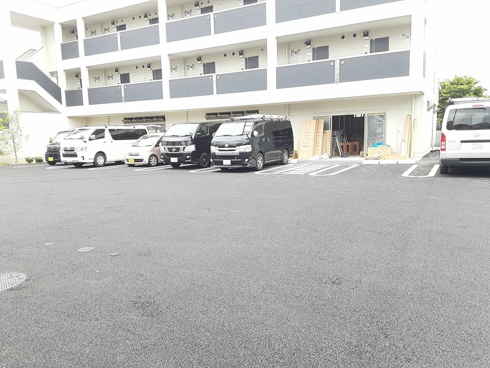 26/30 駐車場