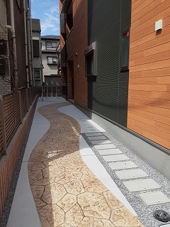 2/3 エントランス