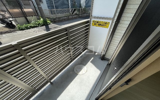 20/30 バルコニー