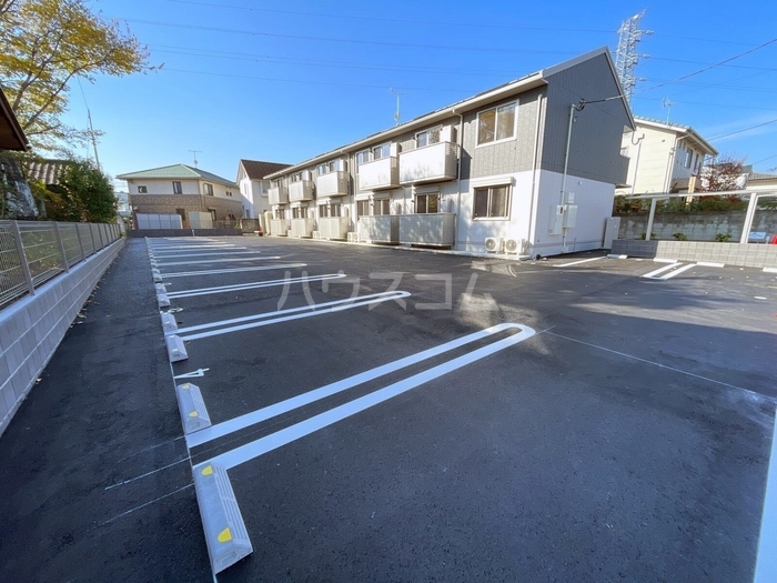 21/27 駐車場