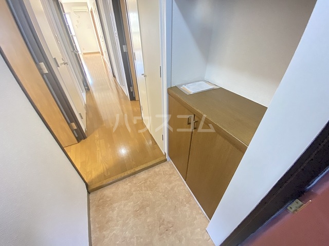 14/30 玄関
