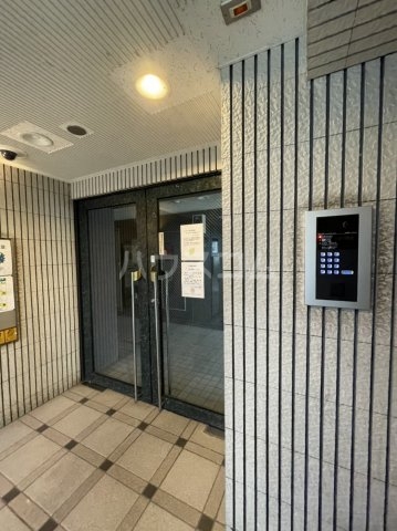 2/5 エントランス