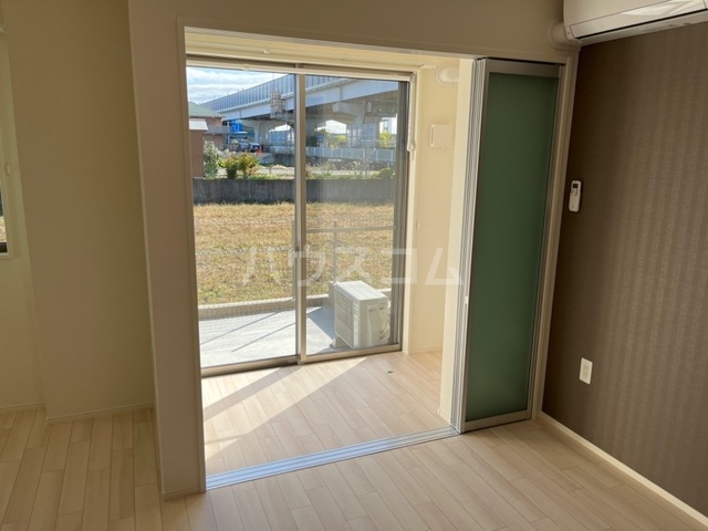 20/24 バルコニー