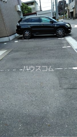 2/10 駐車場