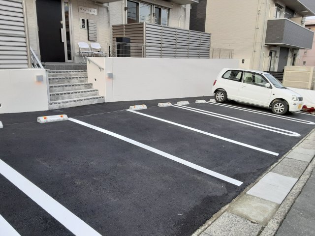 21/30 駐車場
