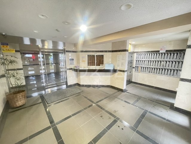 29/30 エントランス