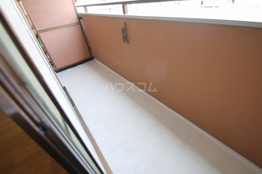 18/26 バルコニー