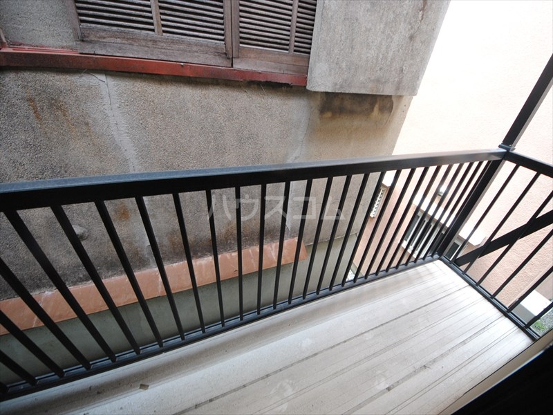 22/30 バルコニー