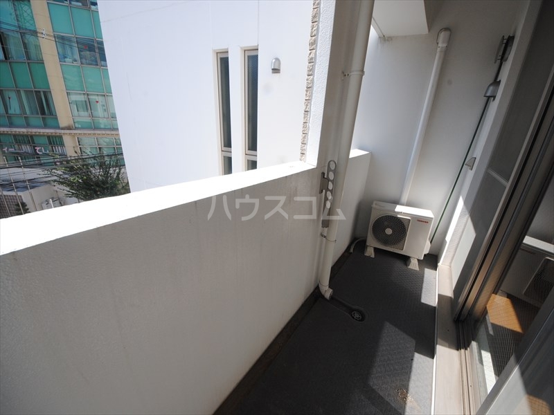 20/30 バルコニー