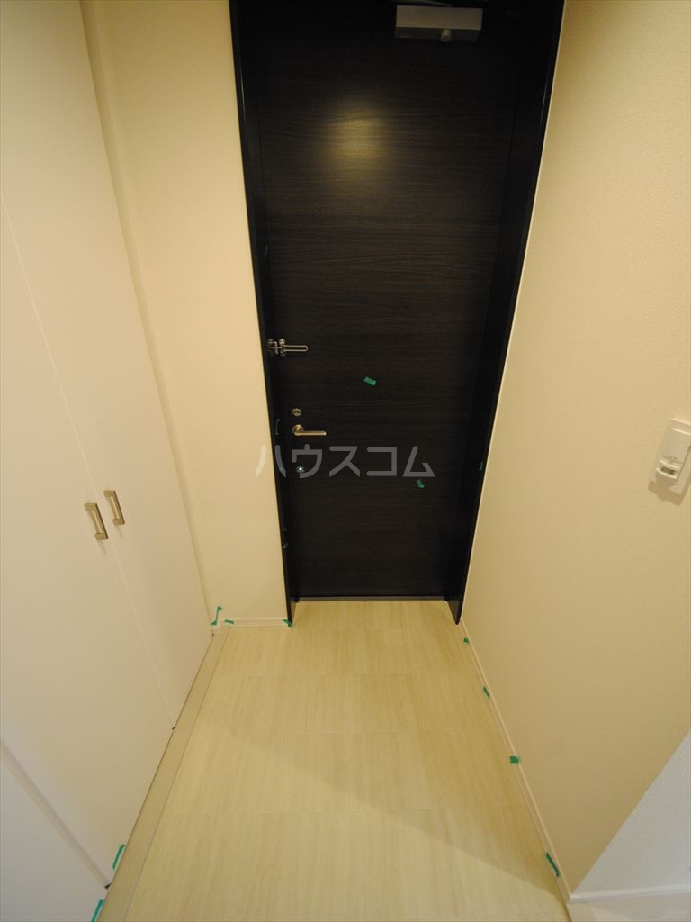 14/30 玄関