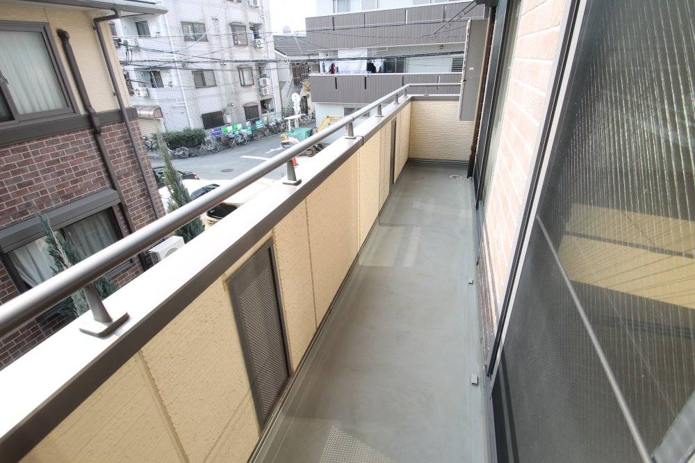 21/30 バルコニー