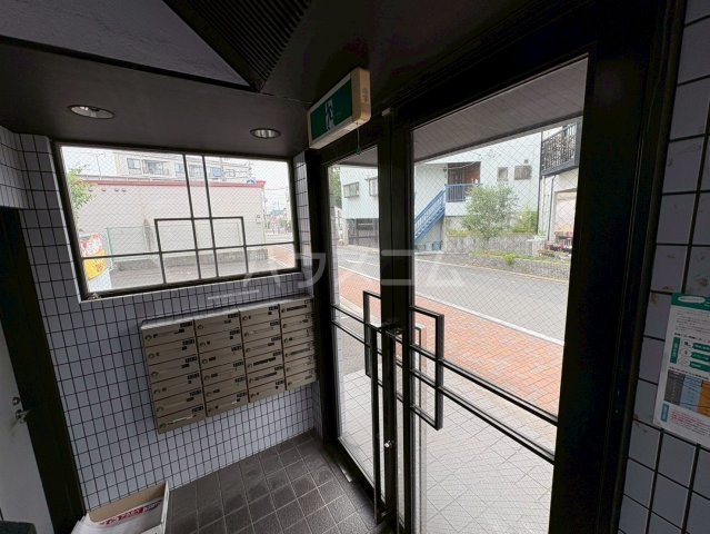 2/10 エントランス