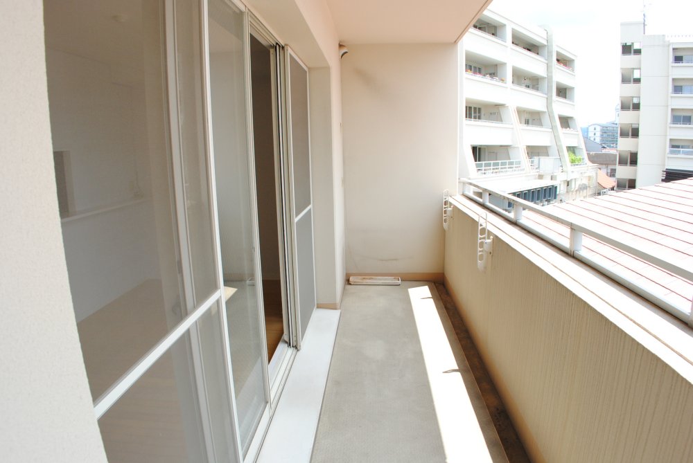 20/30 バルコニー