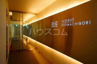 16/26 エントランス