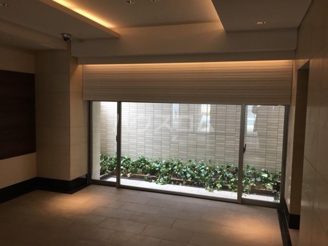 15/22 エントランス