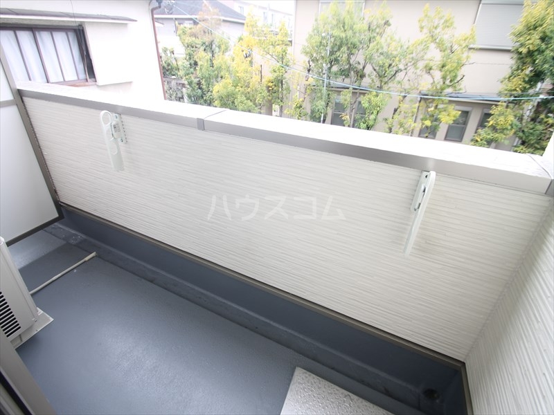 20/30 バルコニー