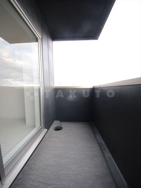 25/30 バルコニー