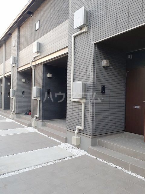 13/20 エントランス