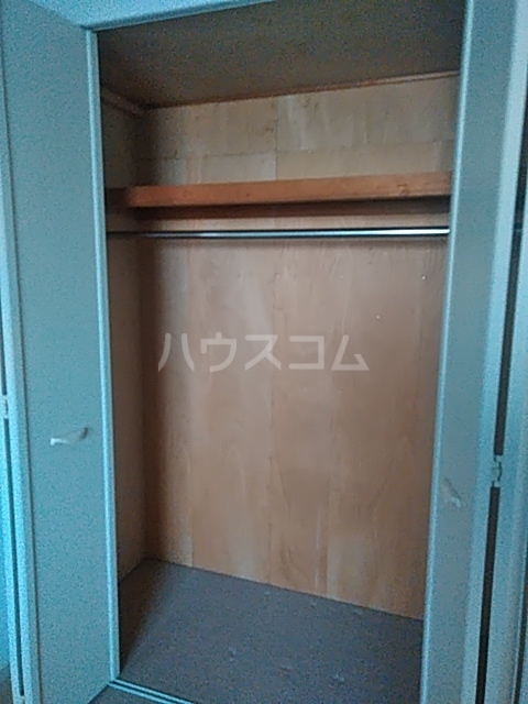 13/30 収納