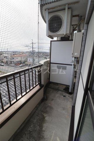 16/27 バルコニー