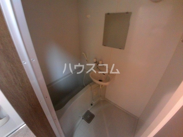 14/30 浴室