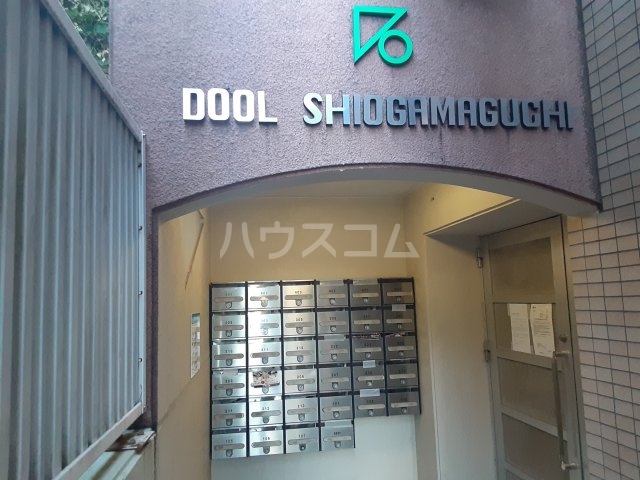 22/30 エントランス