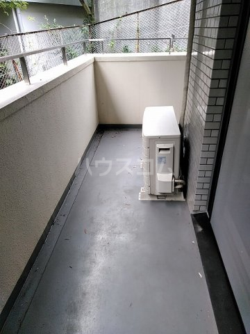 23/30 バルコニー