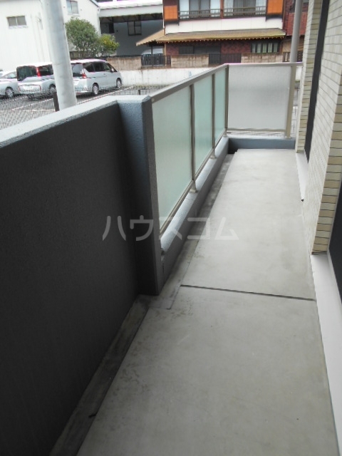 16/22 バルコニー